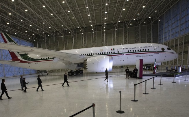 Mexico finally sells unwanted presidential jet to Tajikistan