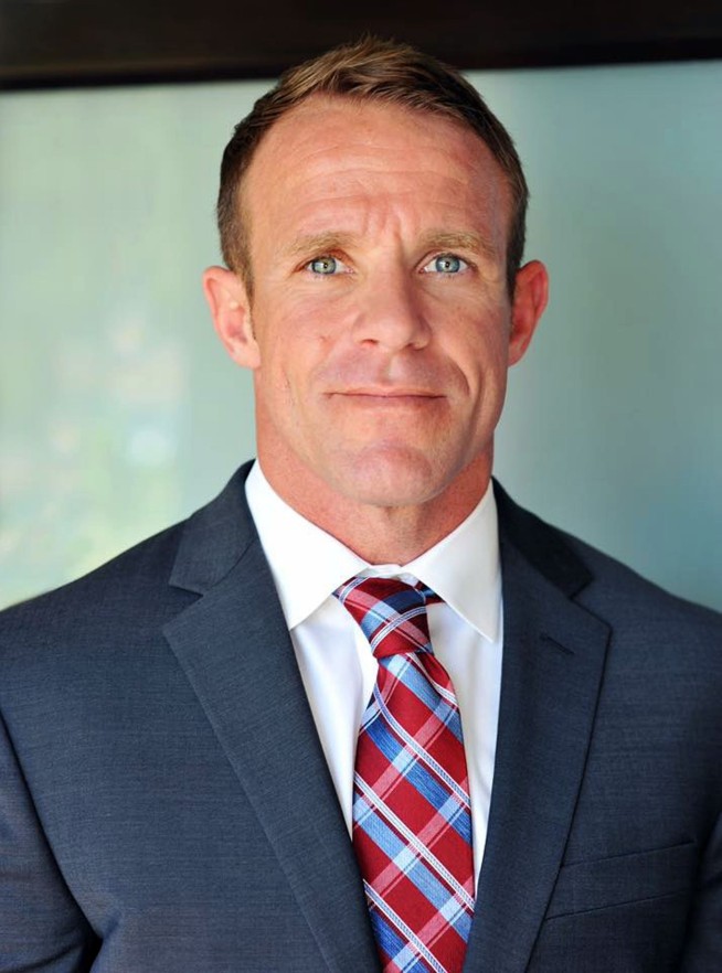 Military judge removes prosecutor from Navy SEAL murder case