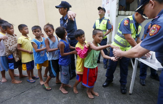 Powerful typhoon lashes Philippines, killing at least 12