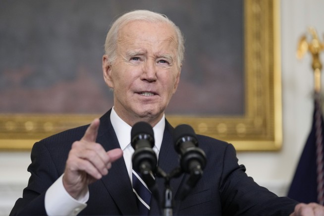 Hamas attack on Israel thrusts Biden into Mideast crisis and has him fending off GOP criticism