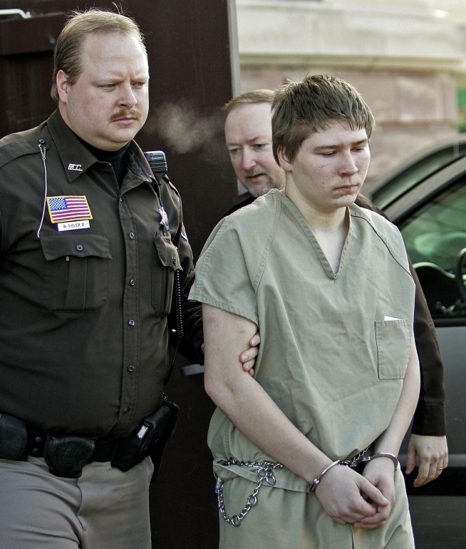The Latest: 'Making a Murderer' inmate lawyers disappointed