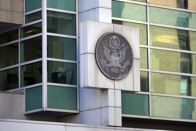 Trump administration sues Chicago in latest crackdown on 'sanctuary' cities