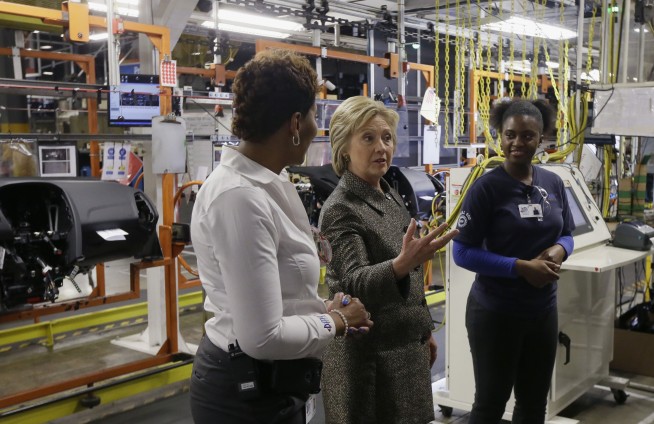 AP News Guide: 5 states shape 2016 race on weekend