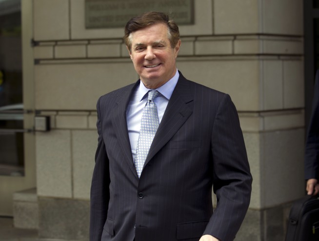 Filing: Manafort accused of lying about sharing poll data