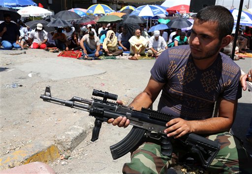 Iraq welcomes US aid to stranded civilians