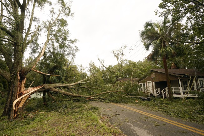Live updates | Idalia causing widespread flooding in coastal South Carolina