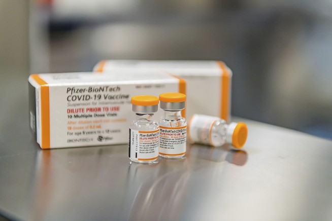FDA panel backs Pfizer’s low-dose COVID-19 vaccine for kids