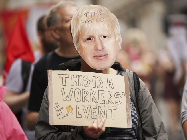 Big crowds take to London streets to protest soaring costs