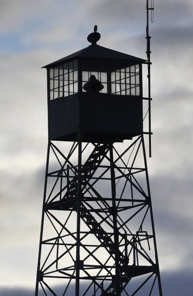 Leader of armed group wants land transfer, then will go home