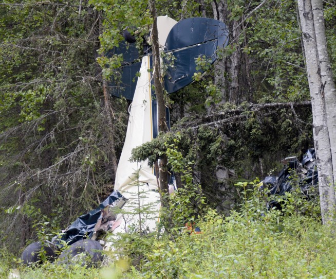 Midair collision kills state legislator, 6 others in Alaska