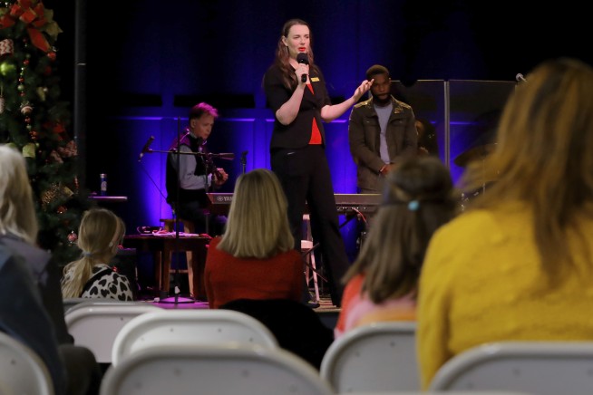 Across US, houses of worship struggle to rebuild attendance