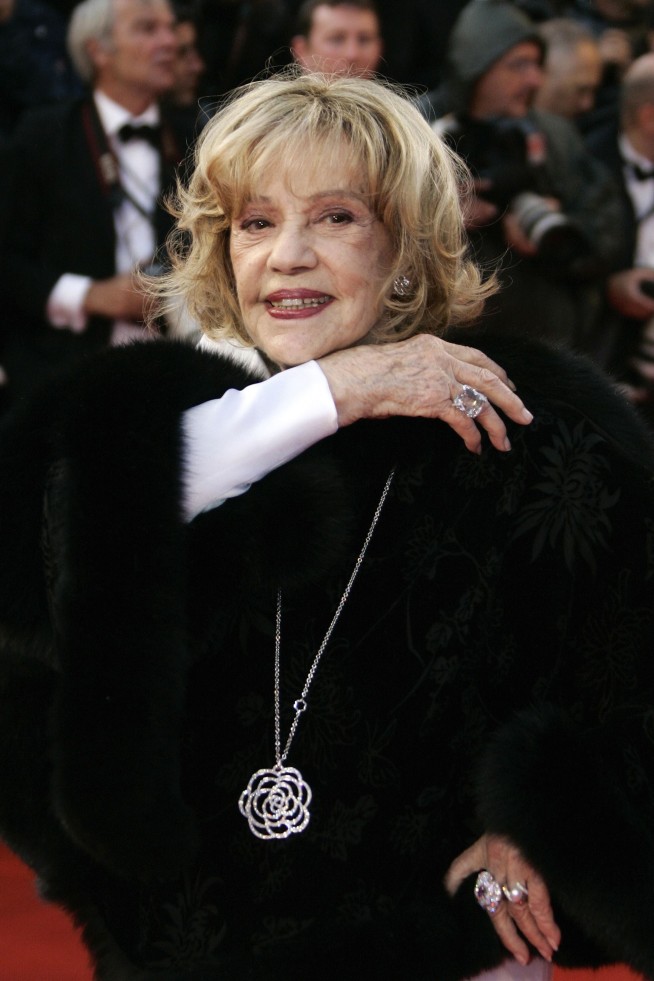 Award-winning French actress Jeanne Moreau dies at 89