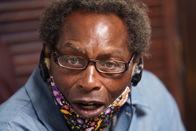 Henry Montgomery, at center of juvenile life debate, is free