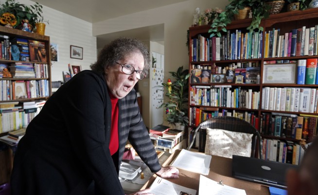 APNewsBreak: Mormons perform baptisms on Holocaust victims