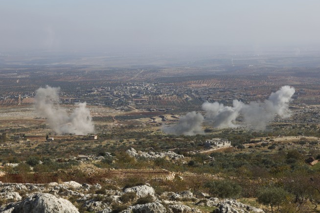 Syrian insurgents launch large-scale attack on government forces in the country's northwest