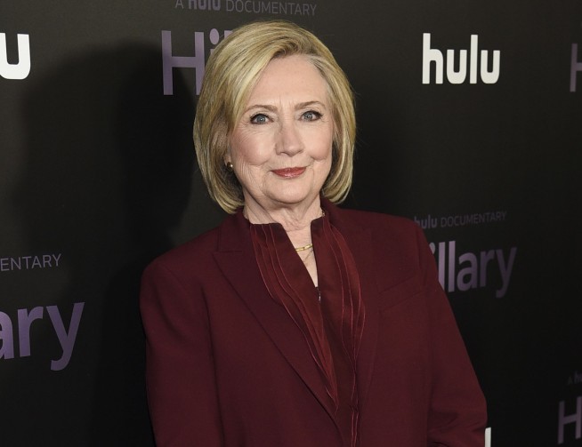 Hillary Clinton and Louise Penny co-writing mystery novel
