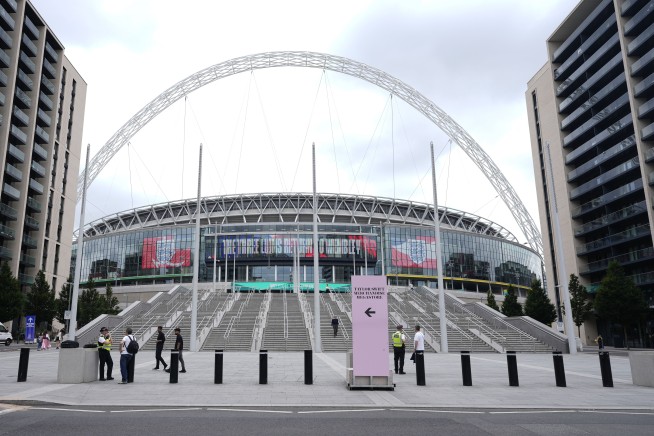 Could Oasis reunion come early? Saudi boxing promoter wants Liam and Noel together at Sept. 21 bout