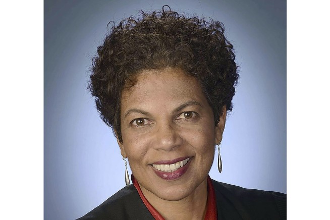 Court seems inclined to keep restricting Trump's trial speech. But gag order could be narrowed