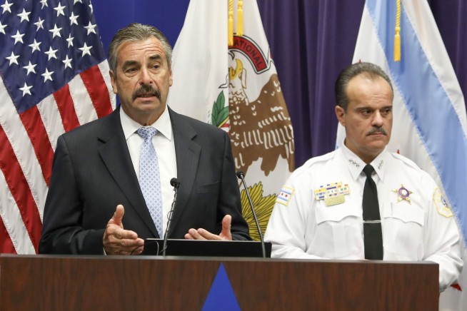 Chicago police blame Facebook for illegal gun, drug sales