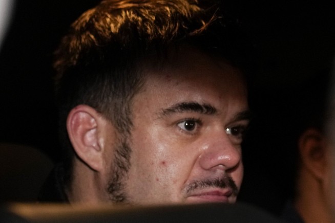 Suspect admits he killed Natalee Holloway in Aruba in 2005, pleads guilty to extorting her mother