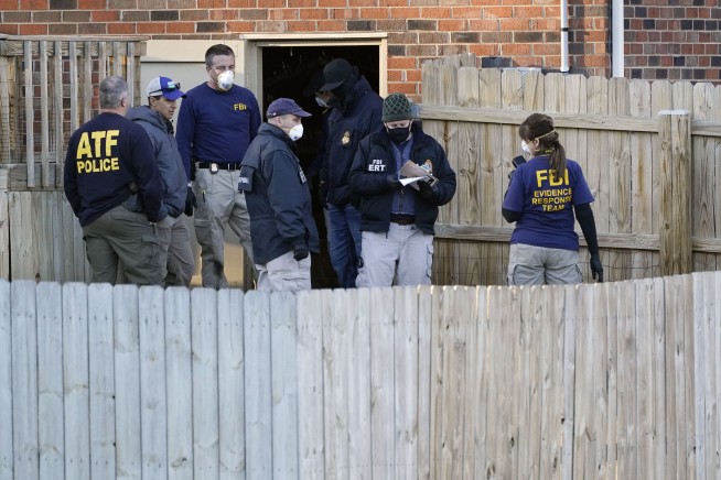 US officials: Suspect in Nashville explosion died in blast