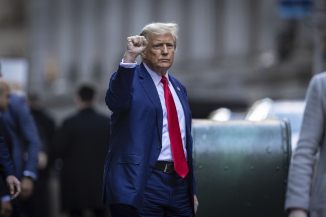 Donald Trump defies judge, gives courtroom speech on tense final day of New York civil fraud trial