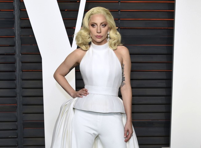 Lady Gaga picks dive bars over arenas to introduce album
