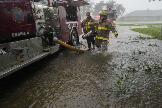 Thousands in the dark as Hurricane Francine strikes Louisiana, raising flood fears