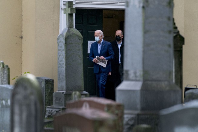 In campaign's final days, Trump hopes rallies mean big votes