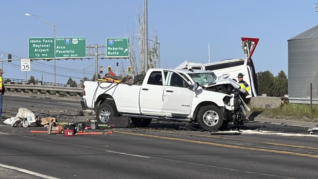 6 people killed, 10 others injured in Idaho when pickup crashes into passenger van