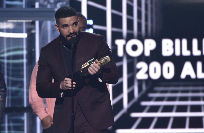 Winners in the top categories at Billboard Music Awards