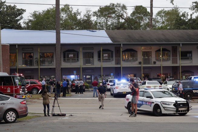 Police: 3 dead, including shooter, at Florida yoga studio