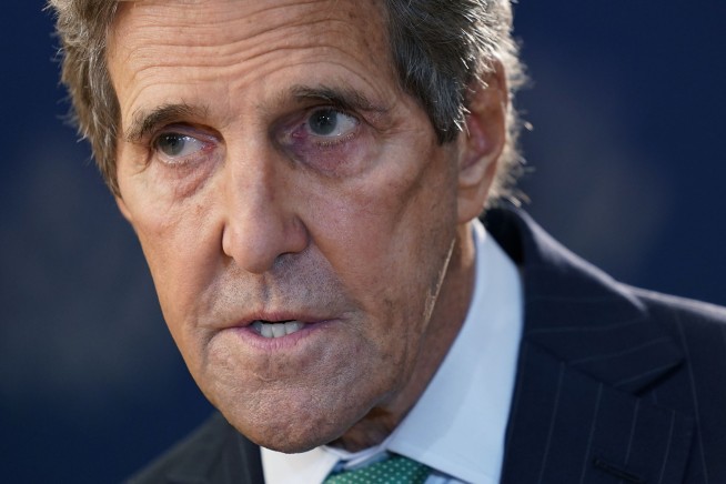 The AP Interview: Kerry says world short of climate goal