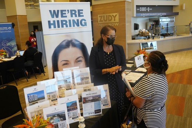 US employers add 199,000 jobs as unemployment falls to 3.9%