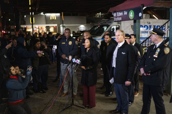 Gunfire at New York subway station kills 1, injures 5. Police say teen dispute sparked shooting