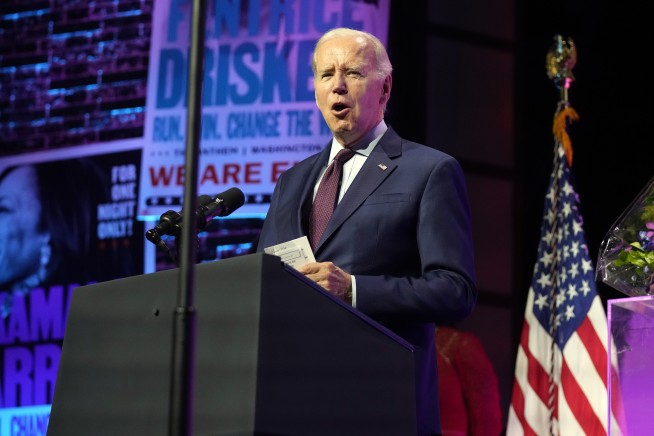 Biden scraps planned visit to Australia, Papua New Guinea to focus on debt limit talks