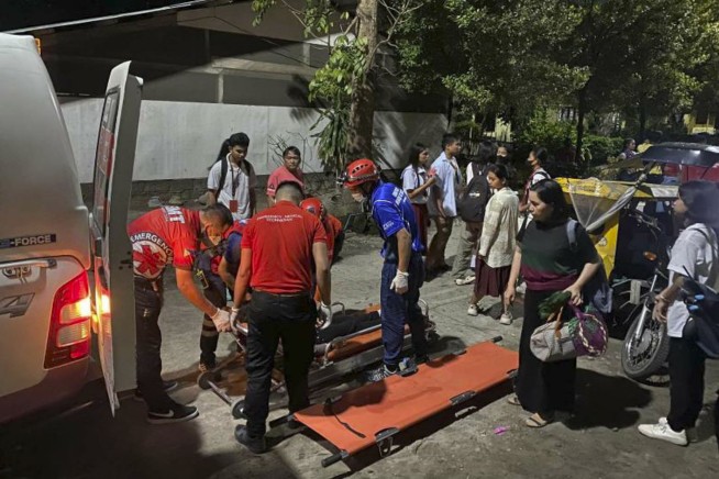 Powerful earthquake shakes southern Philippines, causing ceilings to fall at malls