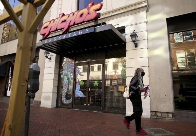 Authorities: Virginia reporter among 2 killed in shooting