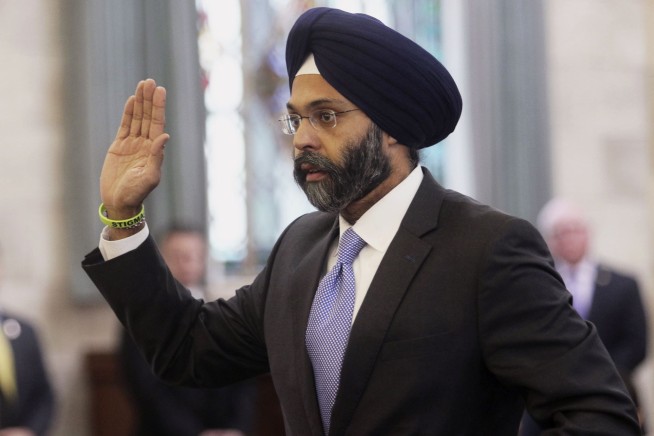 Hosts kicked off air for slur against Sikh attorney general