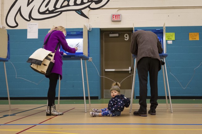 Minneapolis voters weigh fate of police after George Floyd