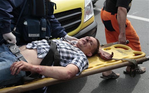 20 dead, 150 injured in Moscow subway derailment