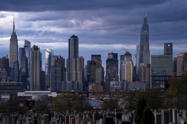 New York City drivers will pay extra tolls as part of the effort to reduce congestion