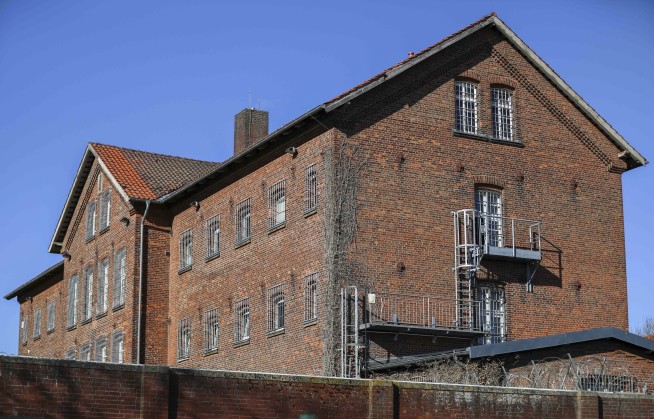 Teen breaks into German prison in bid to win back jailed ex