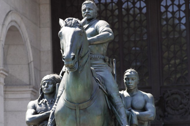Theodore Roosevelt statue at New York museum to be relocated