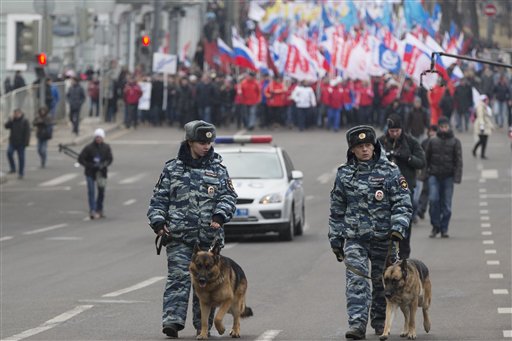 Thousands march in pro-invasion rally in Moscow