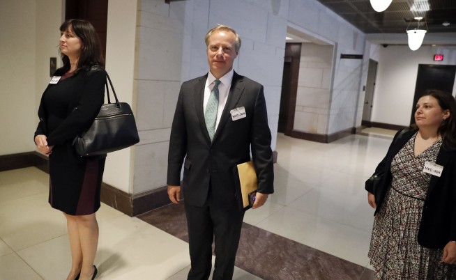 Senator: Twitter's actions on Russia-linked accounts lacking