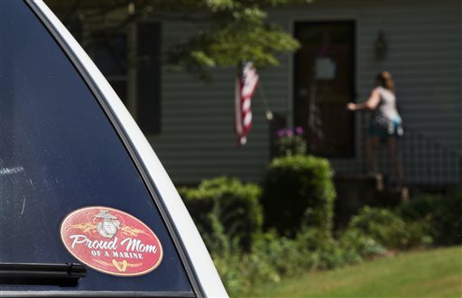 Last words from slain Marine to girlfriend: 'ACTIVE SHOOTER'