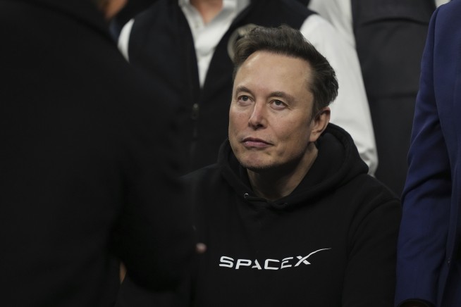 Wisconsin attorney general sues Elon Musk to block $1 million payment offers