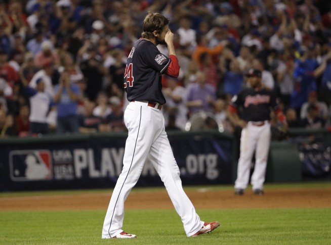 The Latest: Cubs win first World Series title since 1908