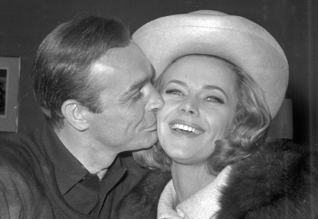 Honor Blackman, who played Bond's Pussy Galore, dies at 94